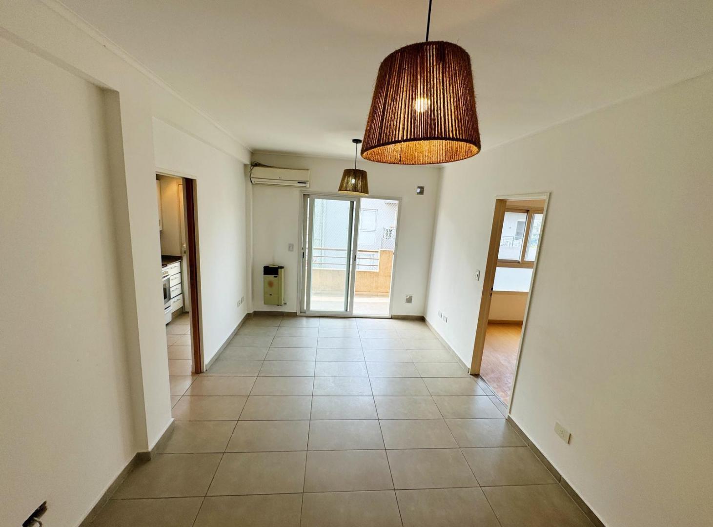 Foto de Departamento con cochera en venta! APTA CREDITO, imagen 1
