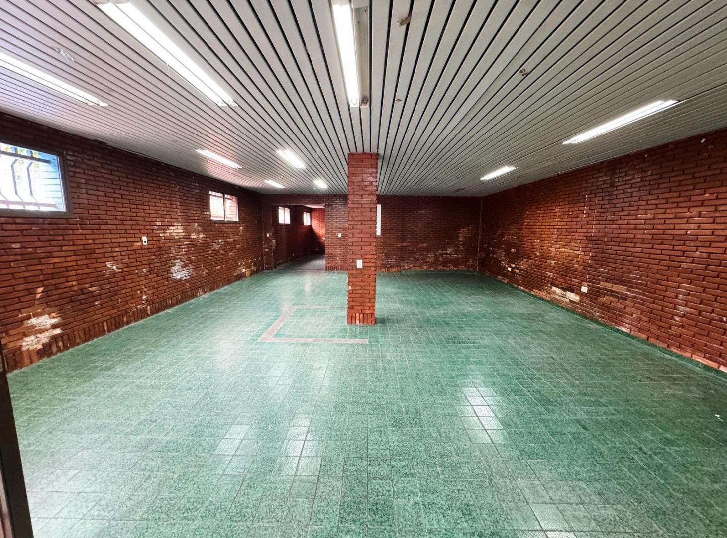 Foto de Local comercial en alquiler de 180 Mts totales., imagen 3