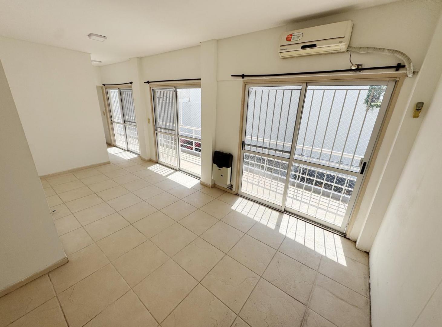 Foto de Departamento en alquiler con cochera propia en San Fernando, imagen 5