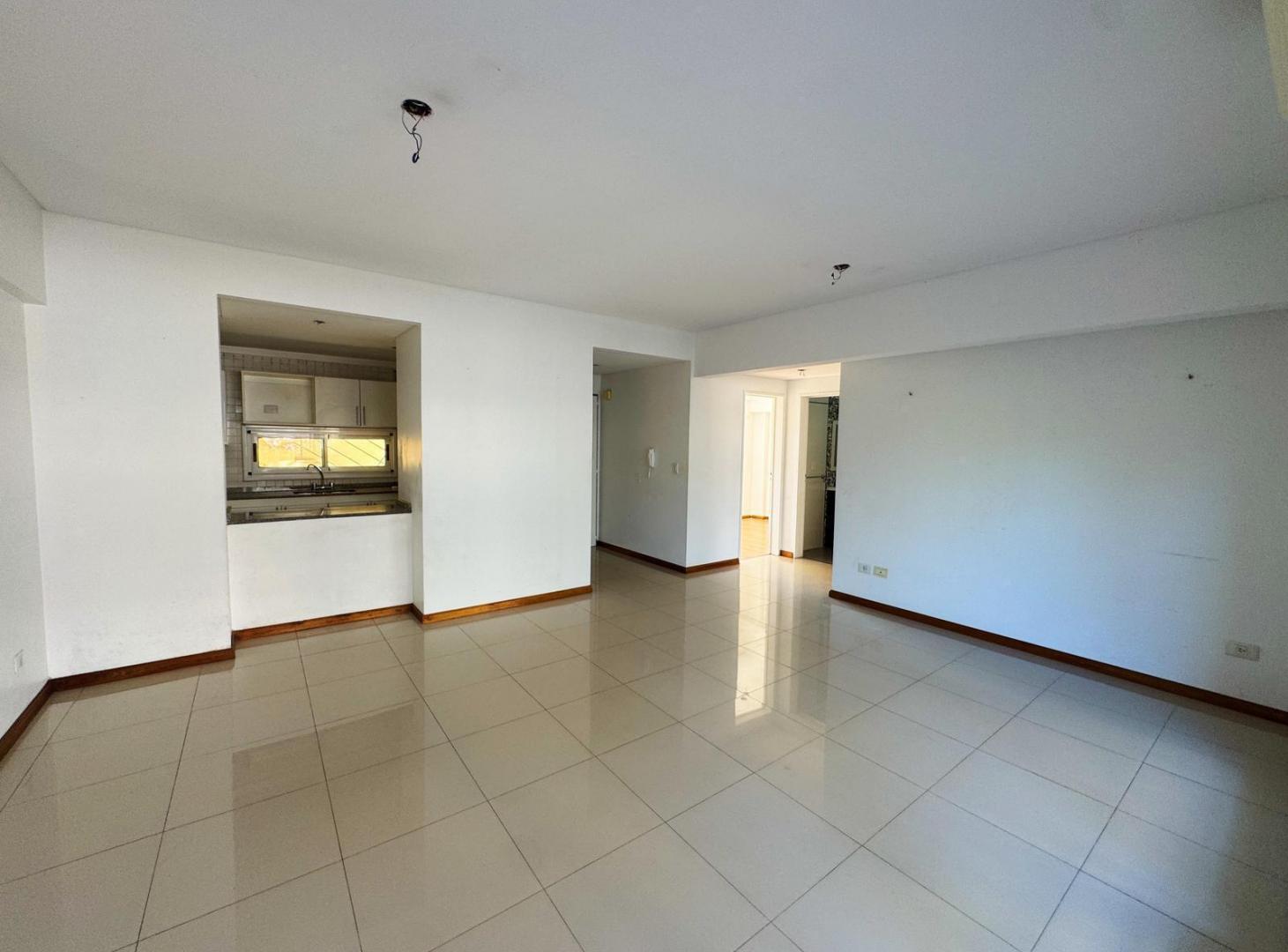 Foto de Departamento con cochera cubierta a la venta en San Fernando centro, imagen 3