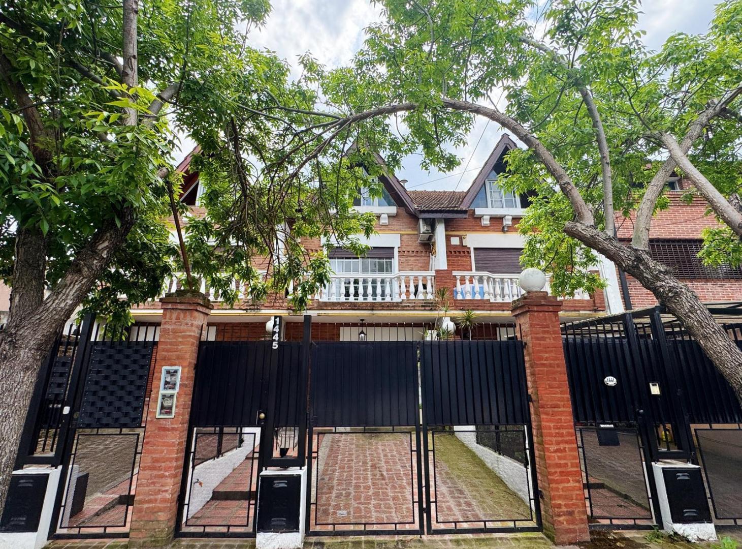 Foto de Duplex con jardín y cochera a la venta en San Fernando, imagen 5