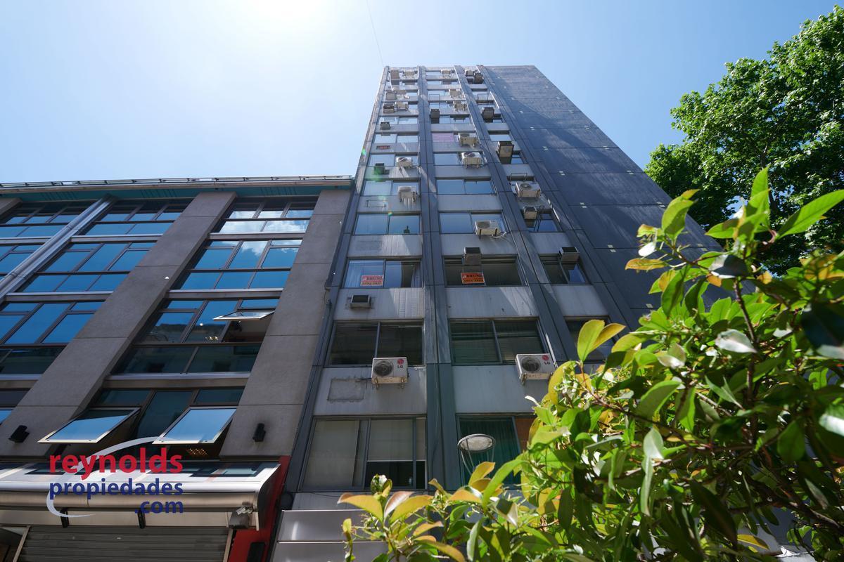 ¡Alquiler Piso Alto en Esquina con 140 m², Despachos Varios! 4