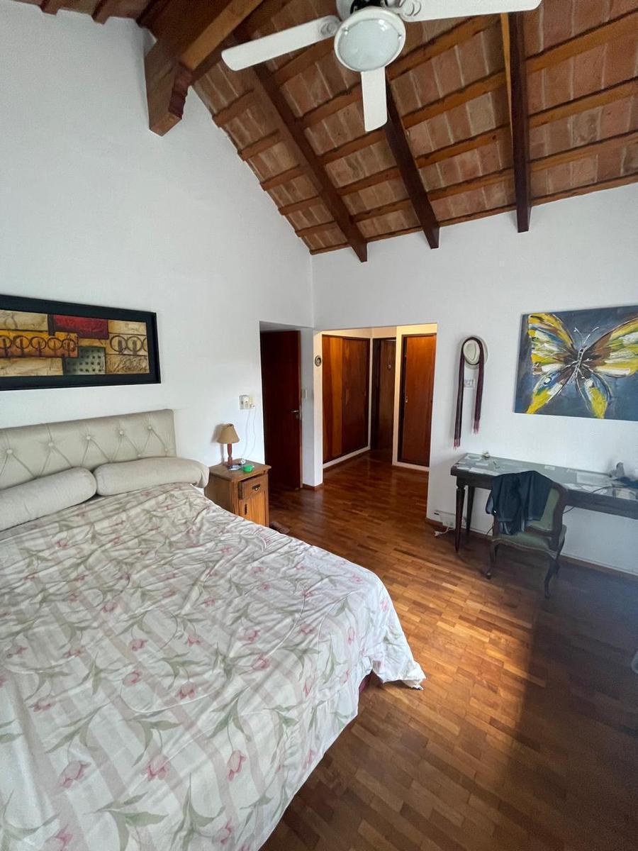 Casa en La Cumbre, Zona Iglesia del Carmen 2
