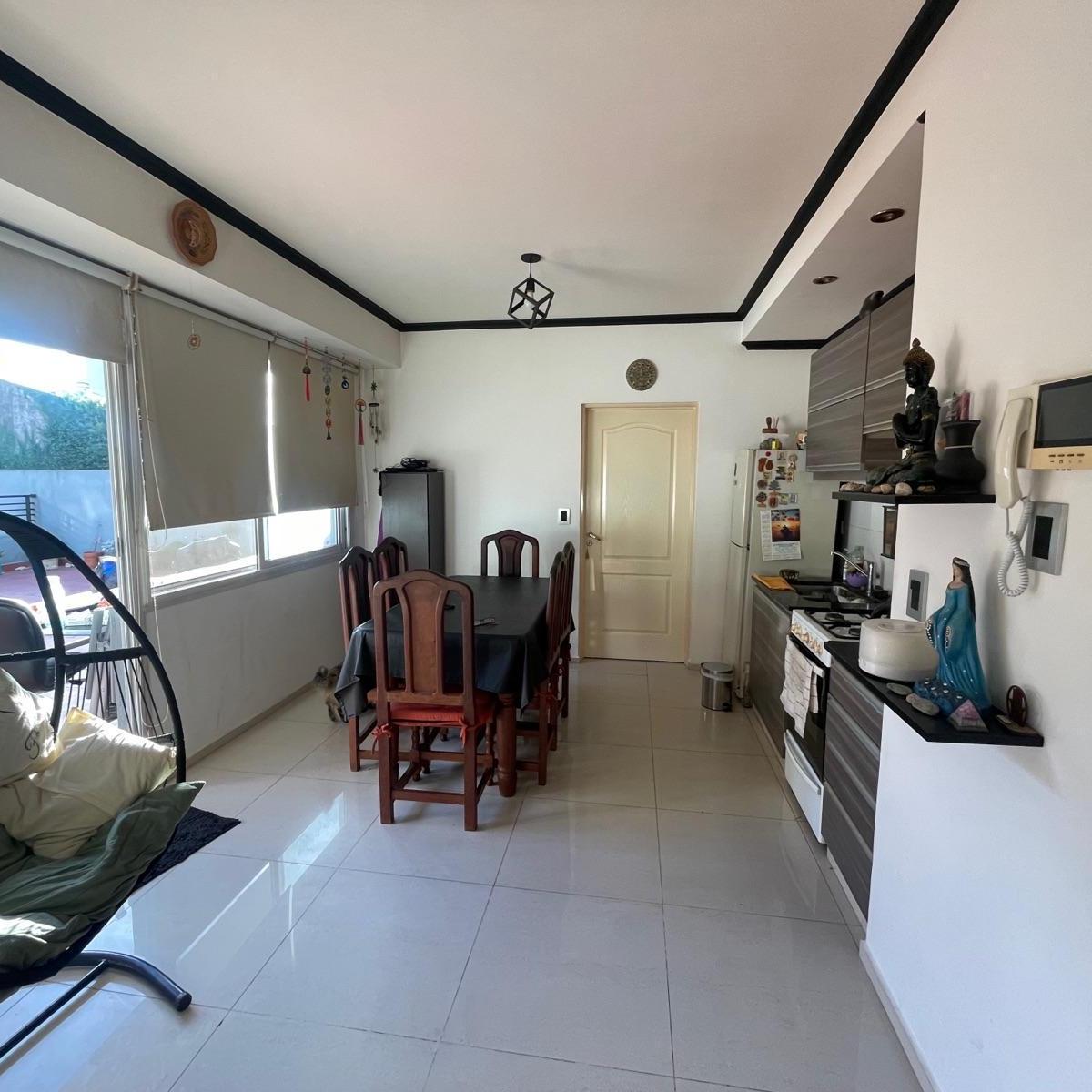 Departamento - Monte Castro 1