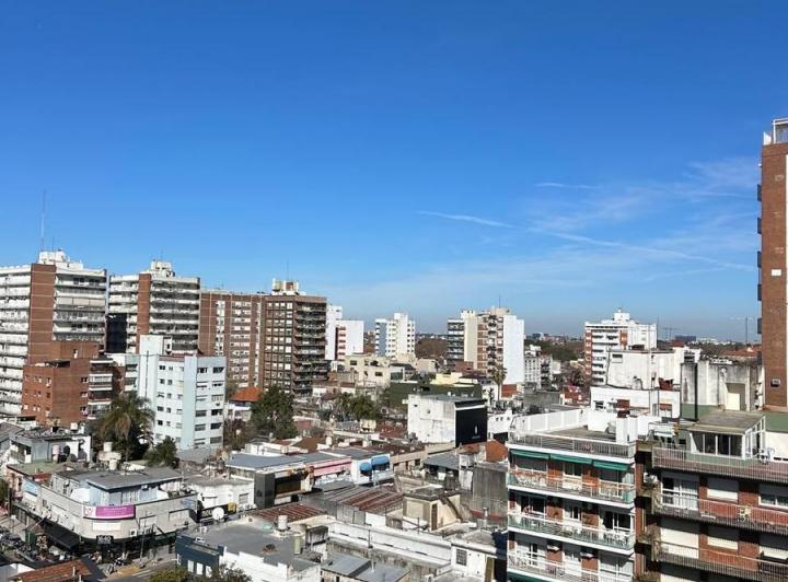 Excelente, Luminoso y Amplio Departamento en el mejor sector de Martinez Centro 3