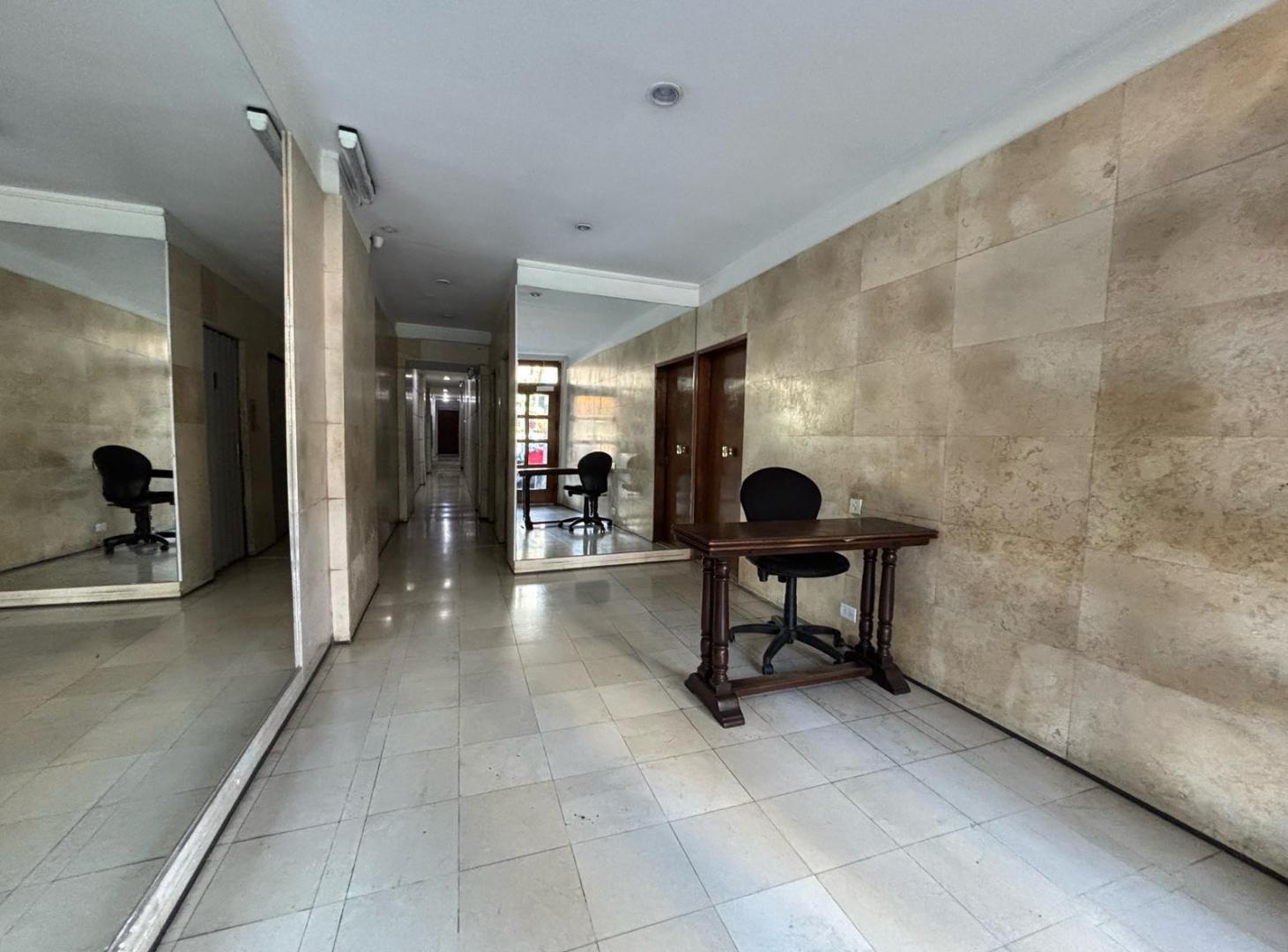 Foto de Impecable de 2 ambientes reciclado a nuevo en Retiro, amoblado y, imagen 2