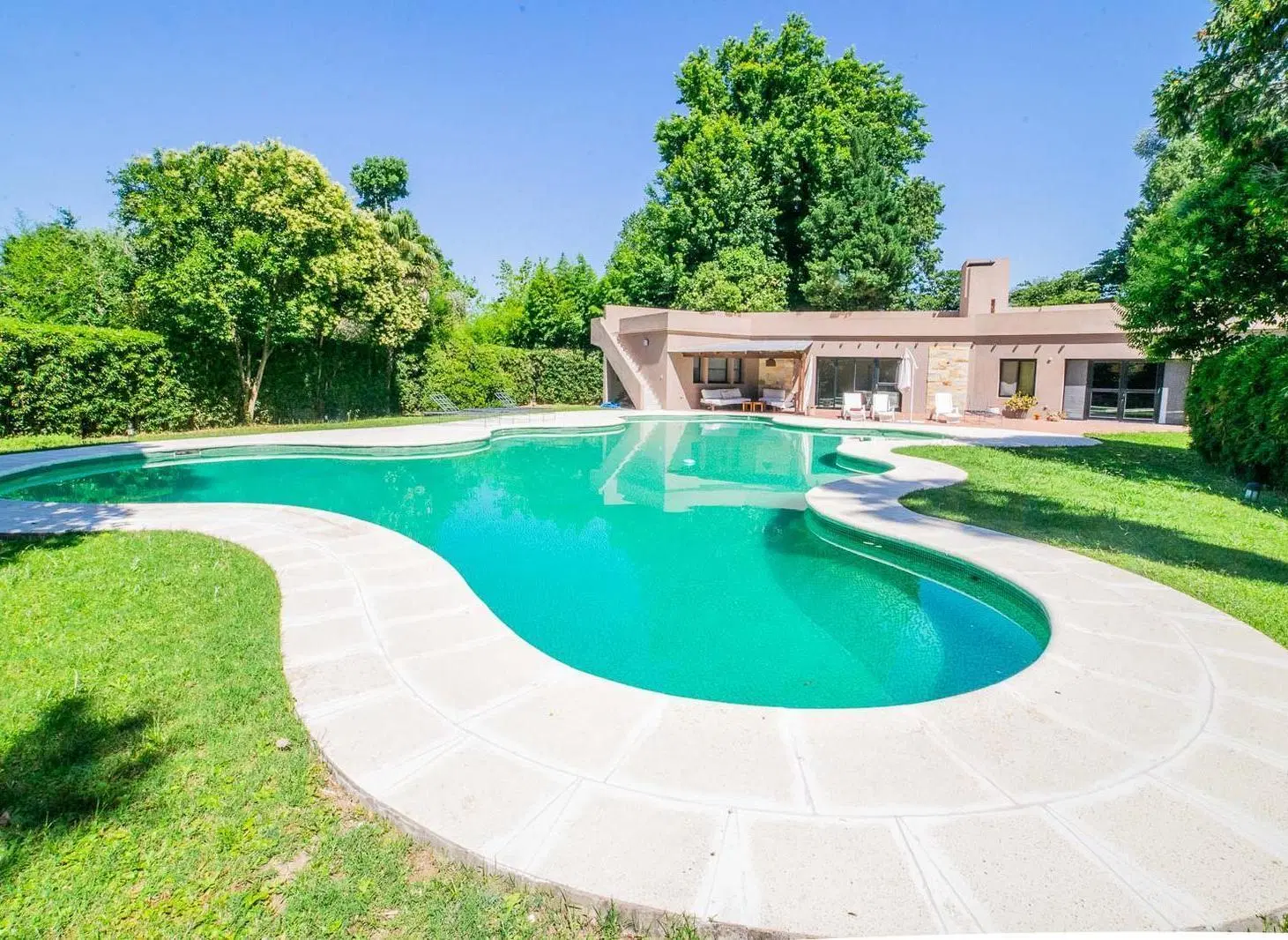 Imponente Casa en Highland Park con terreno de 4800 m2 4