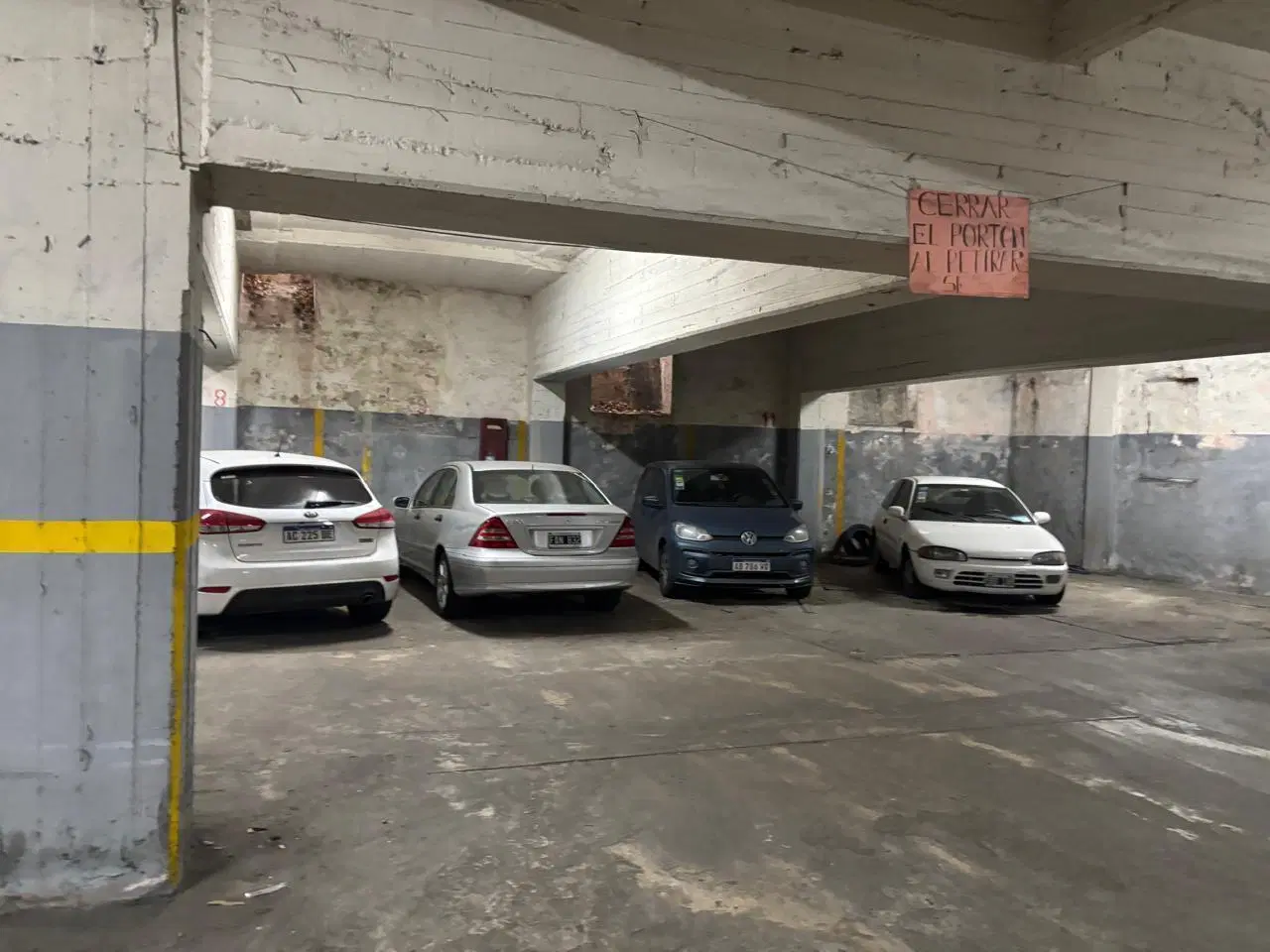 Se venden 26 Cocheras en bloque en Acassuso 5