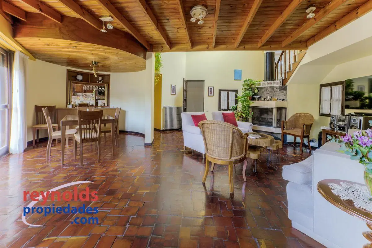 Casa en alquiler en San Isidro 5
