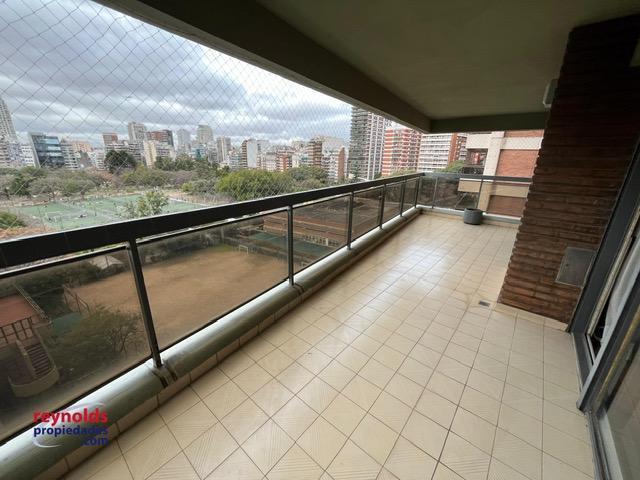 Foto de Alquiler 4 ambientes, amoblado con balcón aterrazado y cochera en, imagen 1