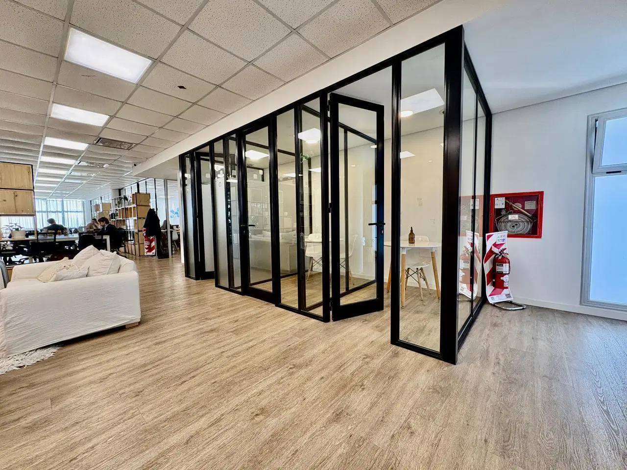 Oficinas en alquiler, Vicente Lopez 4