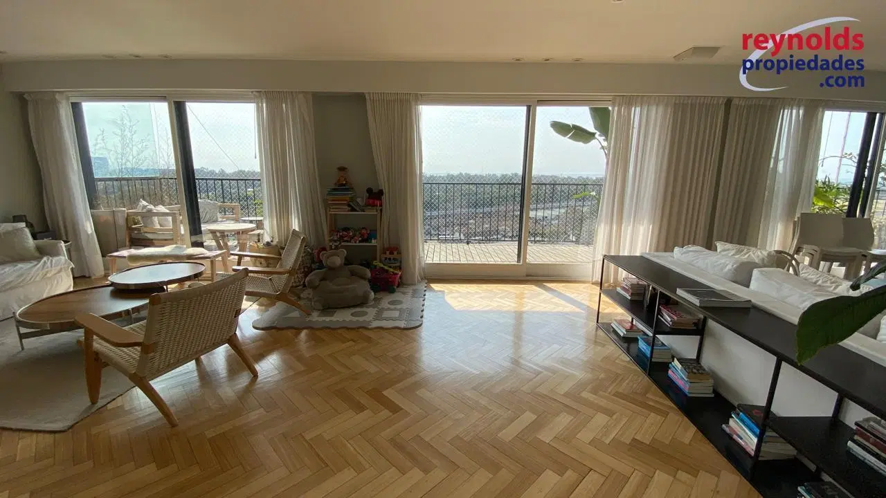 ¡ALQUILER piso alto al frente, vista al hipódromo y al río! 3
