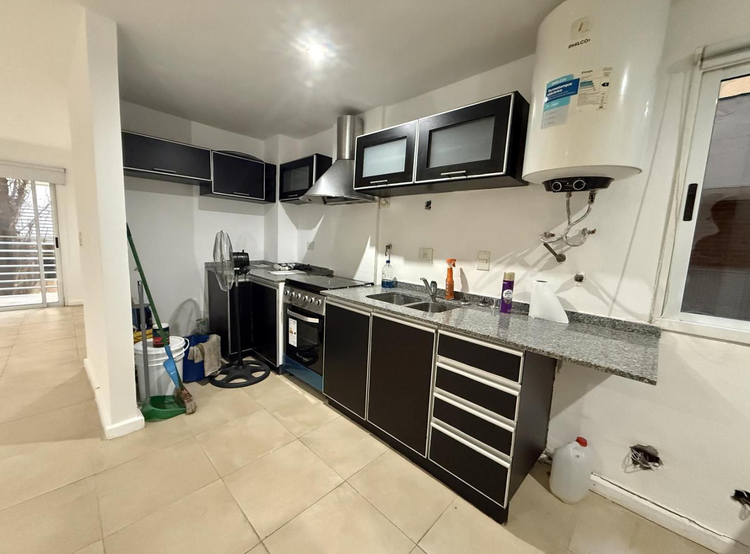 Foto de Departamento Duplex de 5 ambientes con cochera en Florida, imagen 4