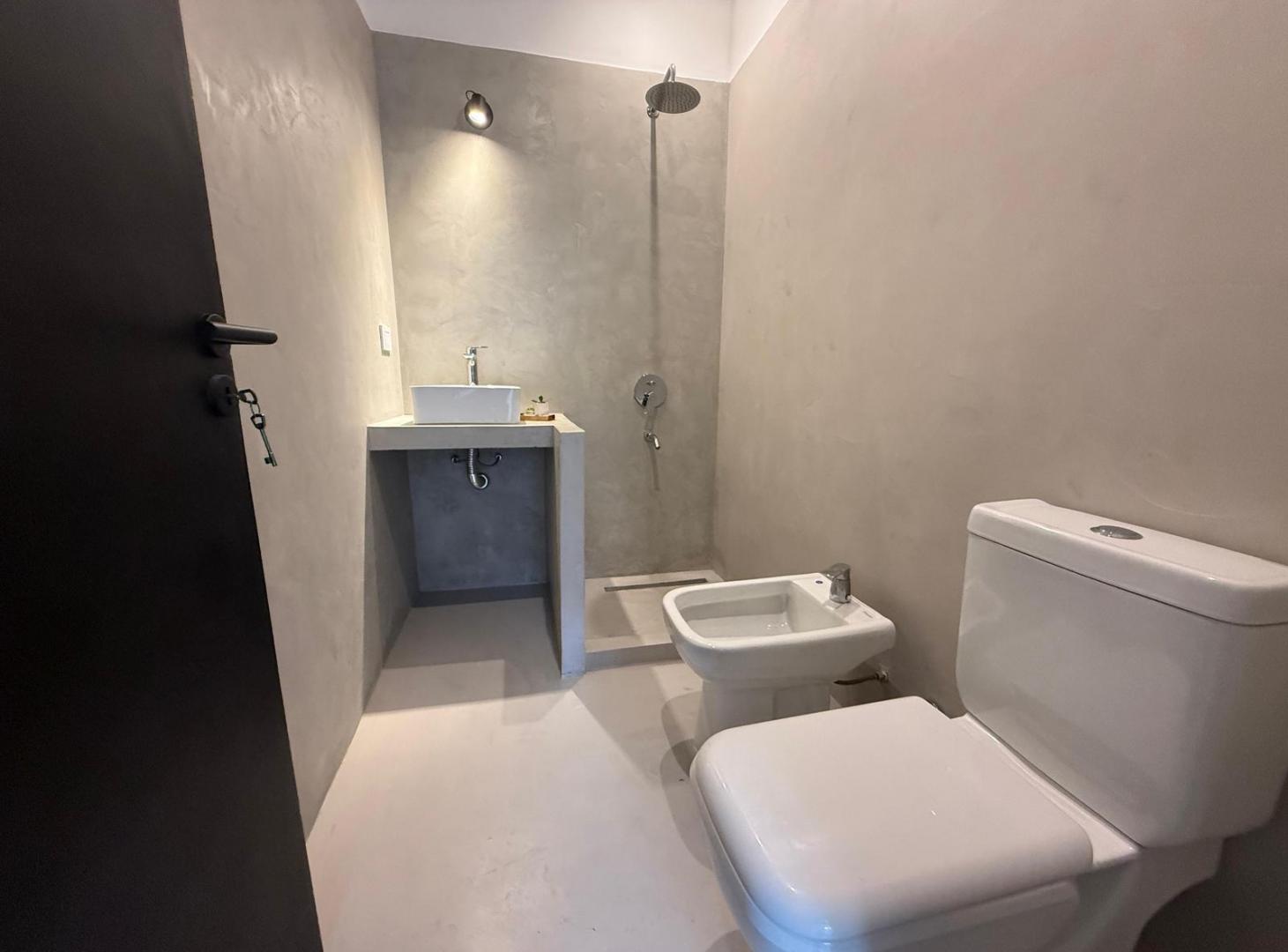 Foto de PH al fondo sin expensas, con terraza privada en Olivos, imagen 2