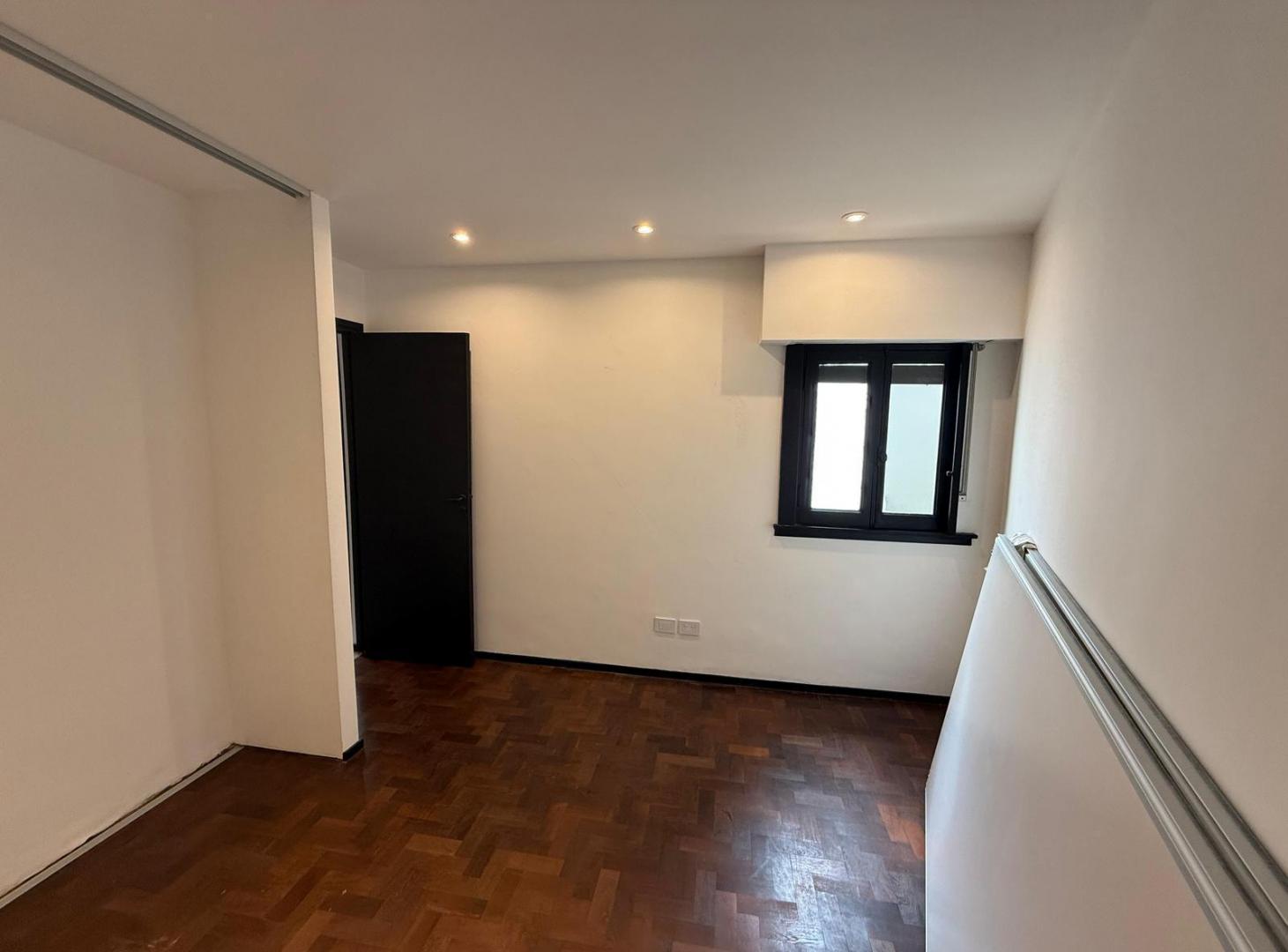 Foto de PH al fondo sin expensas, con terraza privada en Olivos, imagen 5