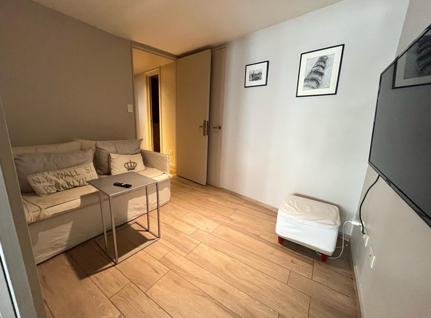 Foto de Espectacular piso de 5 ambientes luminoso con balcón en alquiler, imagen 1