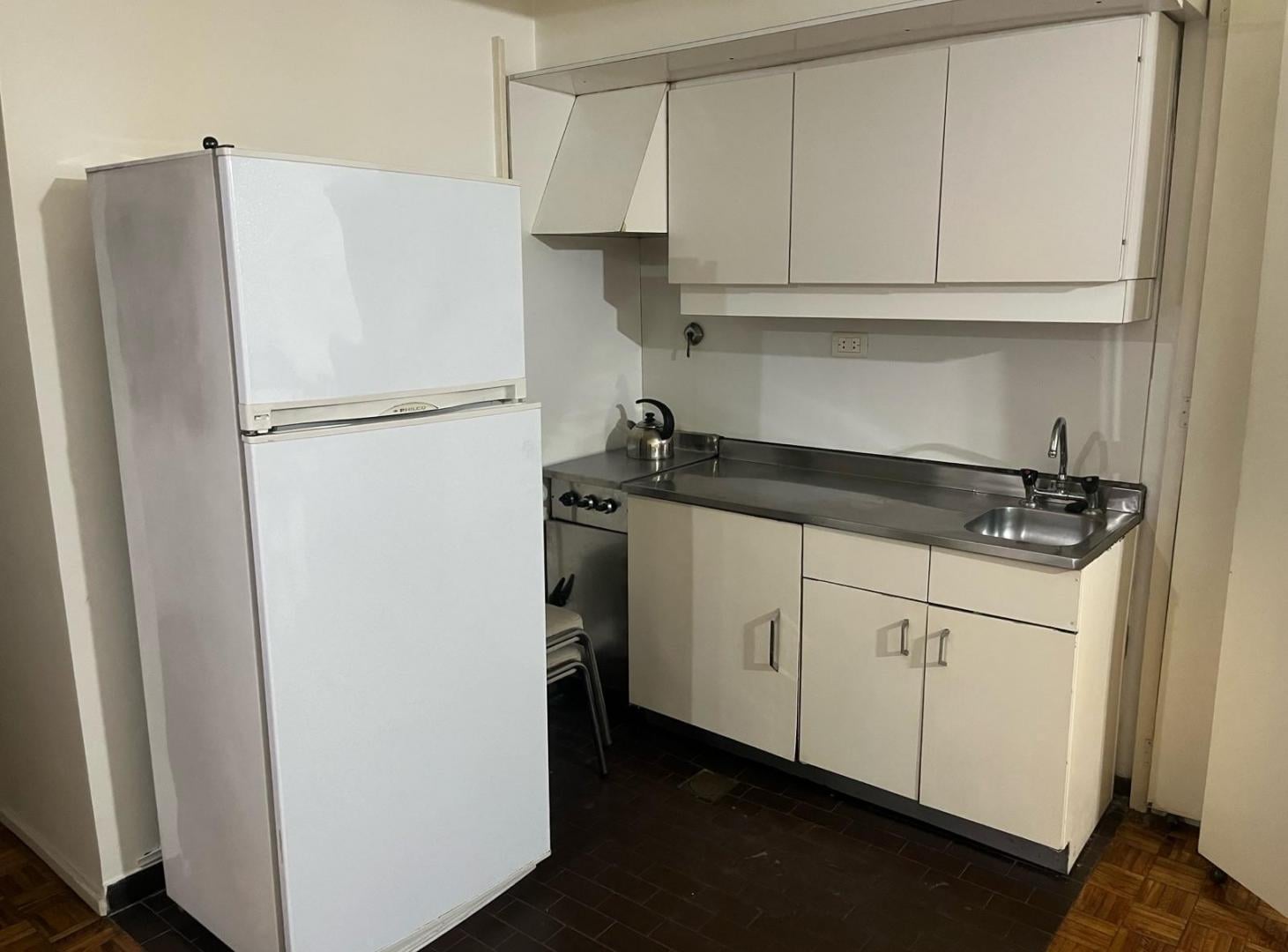 Foto de Amplio monoambiente amoblado con vestidor separado, imagen 5