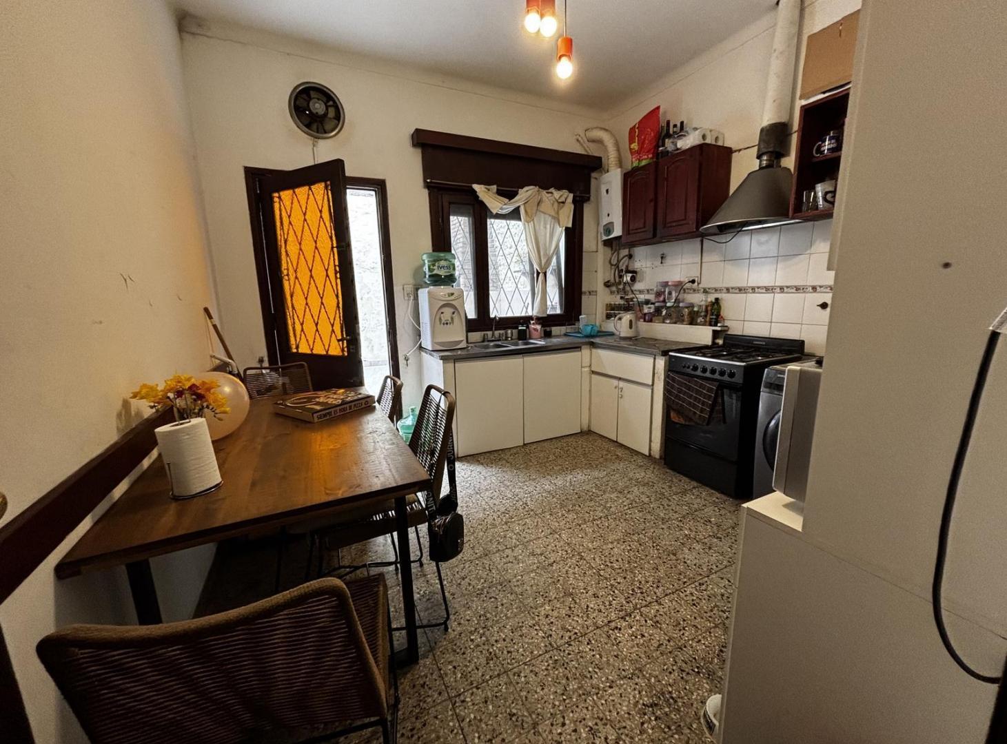 Foto de Casa Triplex en Venta en Beccar, San Isidro - Lote Propio - A, imagen 1