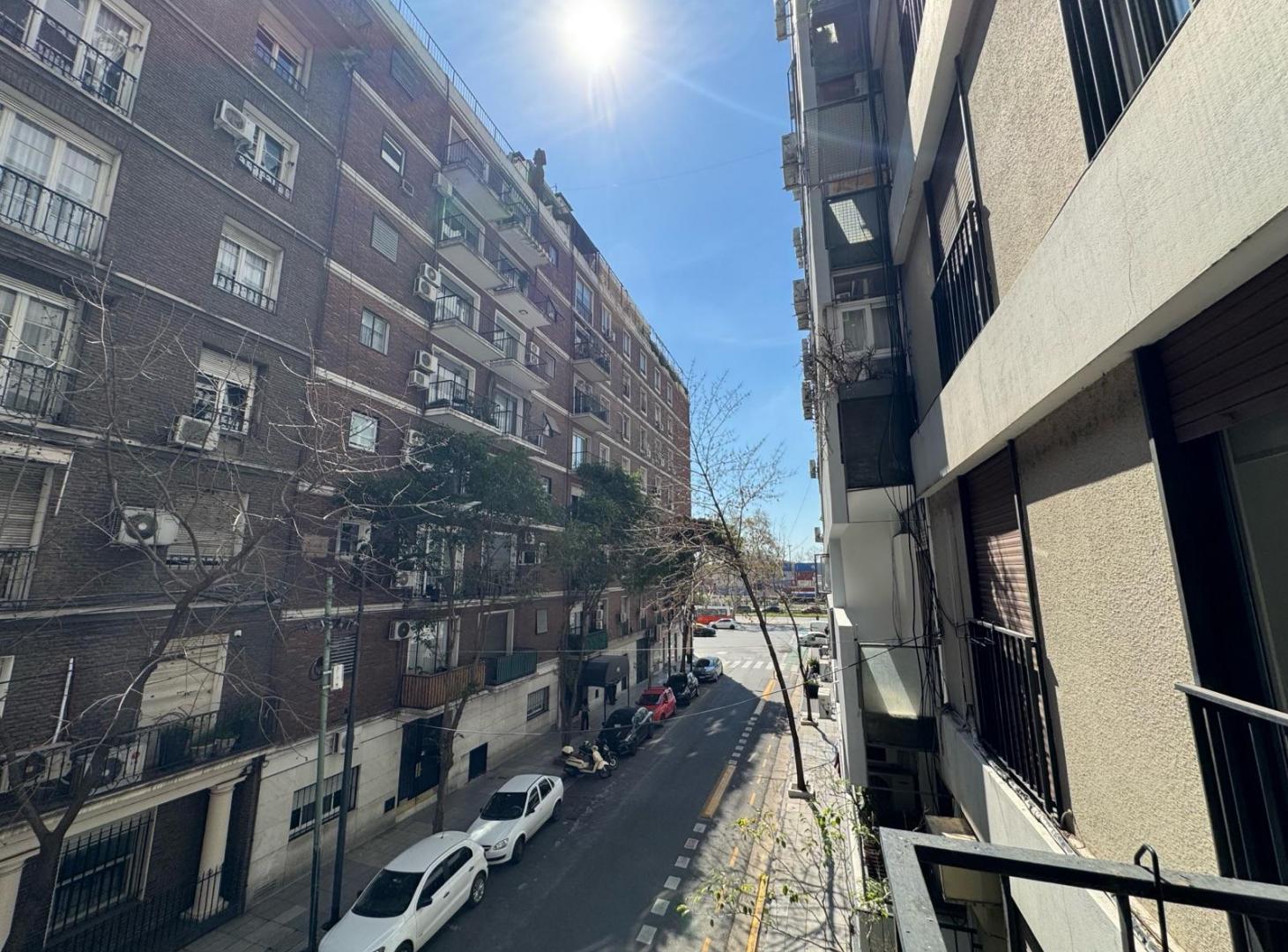 Foto de Departamento 3 ambientes luminoso con balcón al frente, imagen 3