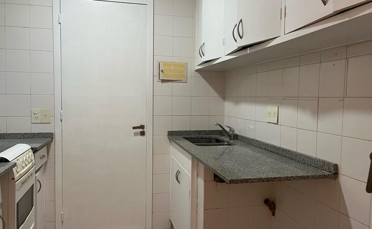 Foto de Alquiler amplio 2 amb. en Plaza Vicente López, imagen 5