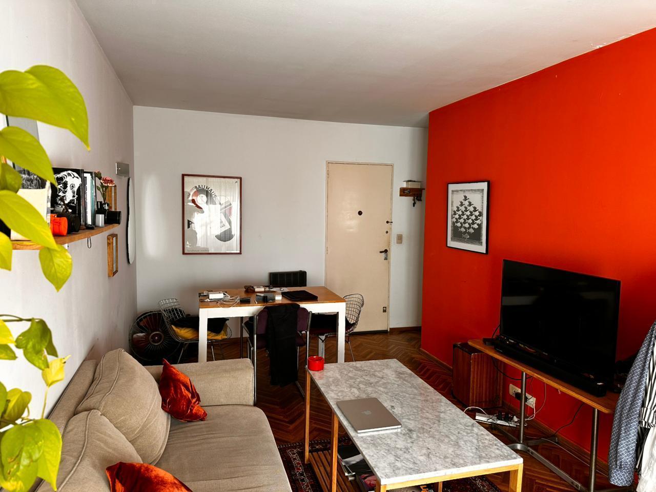 Foto de Luminoso departamento dos ambientes con cochera en venta en Martinez, imagen 1