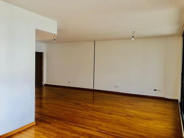 Foto de 4 ambientes, con balcón y cochera doble, imagen 5