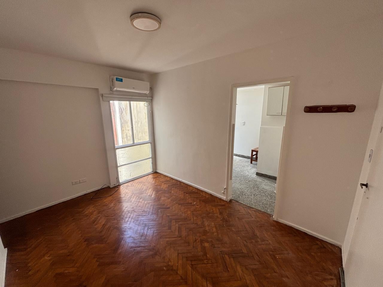Foto de Alquiler - Departamento 2 ambientes en Once - Luminoso, imagen 2