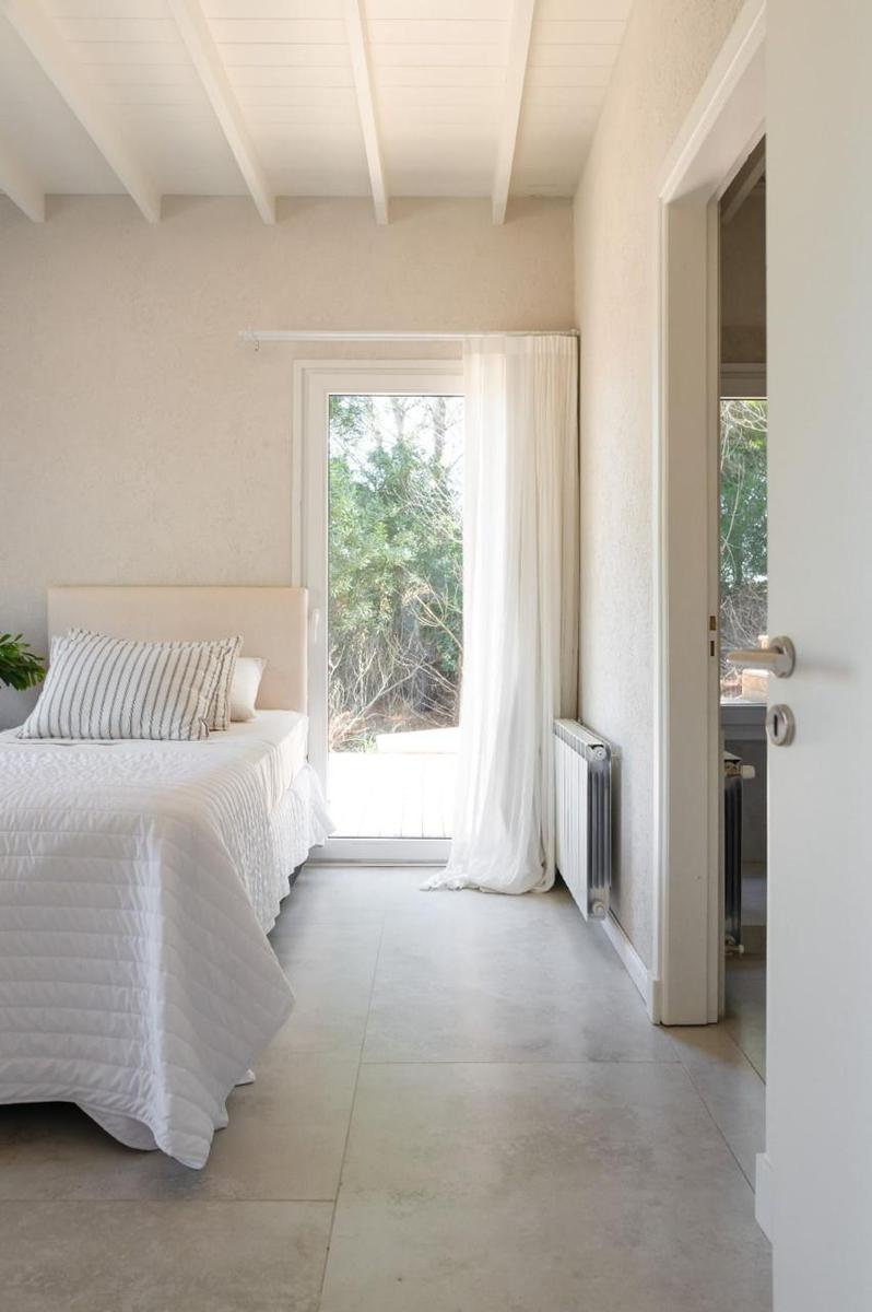 Casa a Estrenar 6 Ambientes en Barrio Costa Esmeralda 2