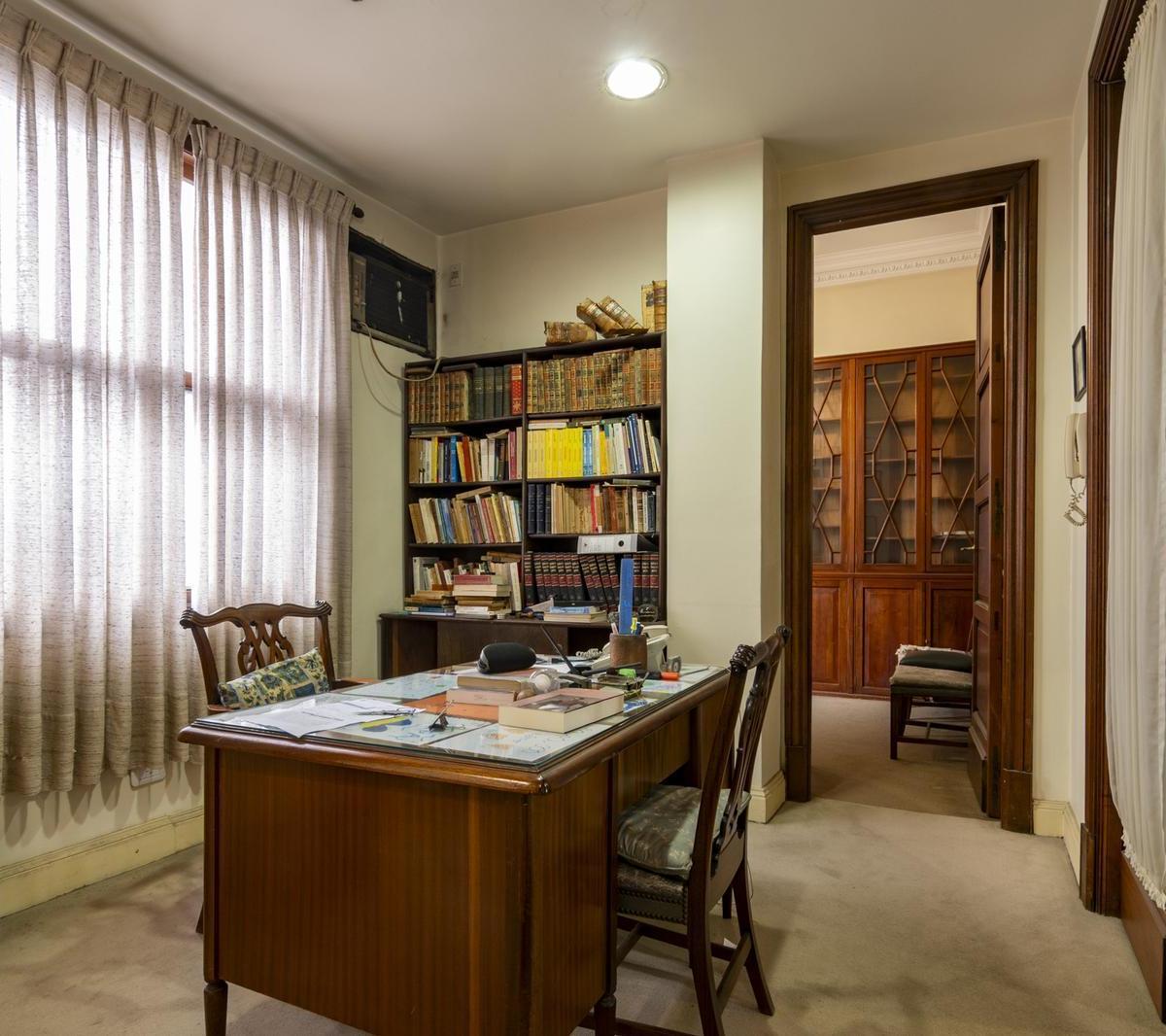 Tucuman y Maipu Oficina en Venta 2