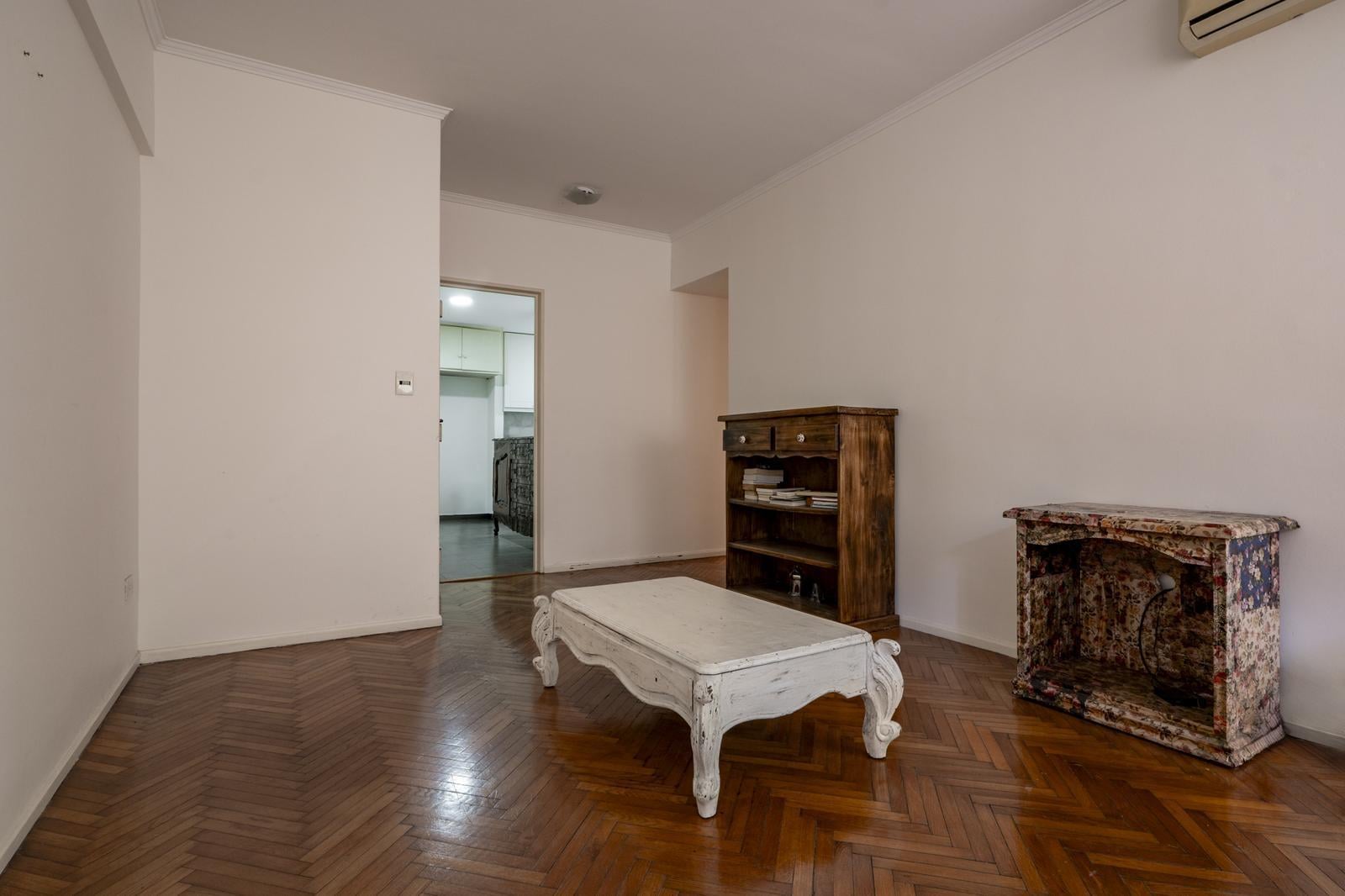 Departamento en Venta de 3 Ambientes con Baulera - Recoleta