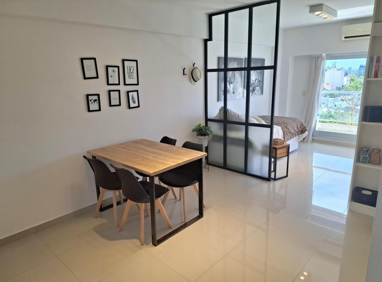 Alquiler Departamento / Monoambiente Amoblado con Balcón en Villa Urquiza