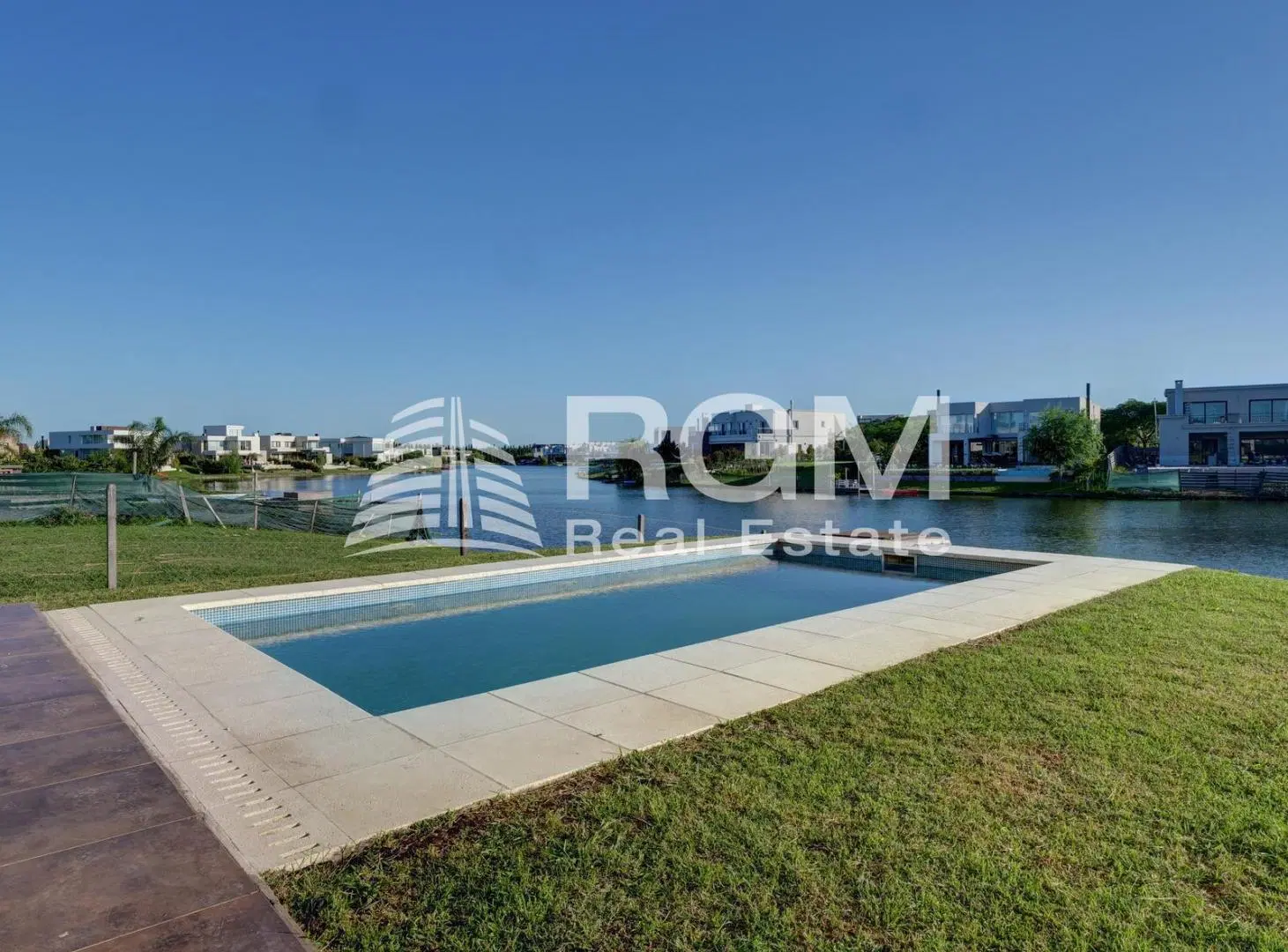 Venta de Casa en Nordelta de 5 Ambientes con Cochera 3