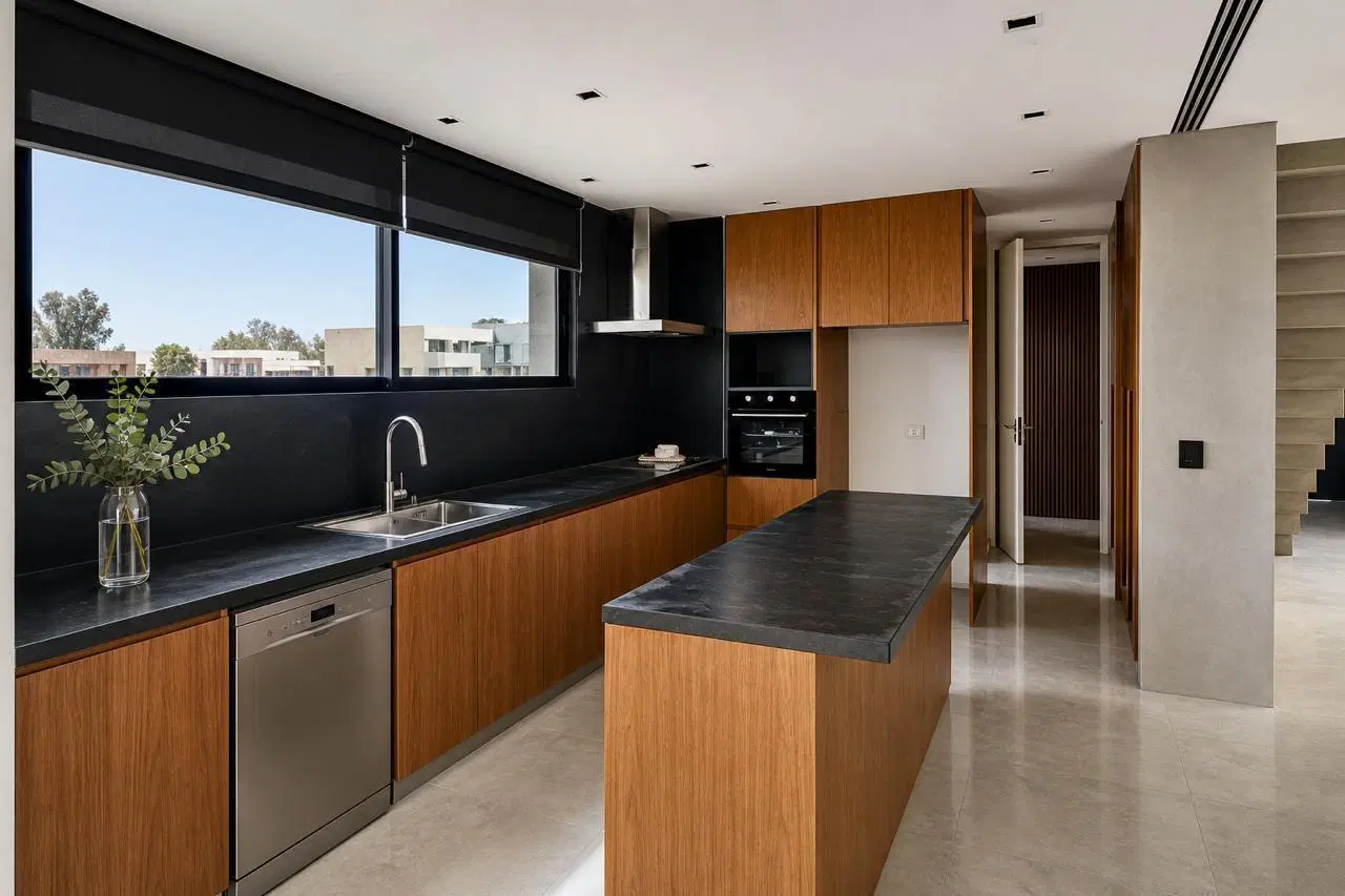 Venta Casa 4 Dormitorios con Piscina, Galería y Parrilla en Carpinchos, Nordelta 3