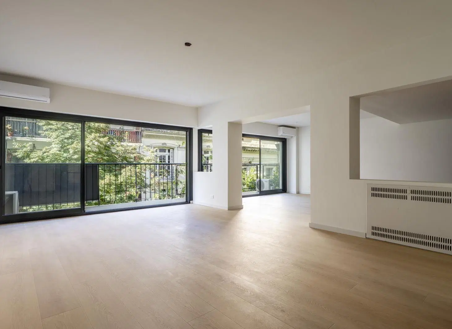Venta Piso reciclado en Recoleta | 3 dormitorios | Palier privado | Balcón corrido | Dependencia 3