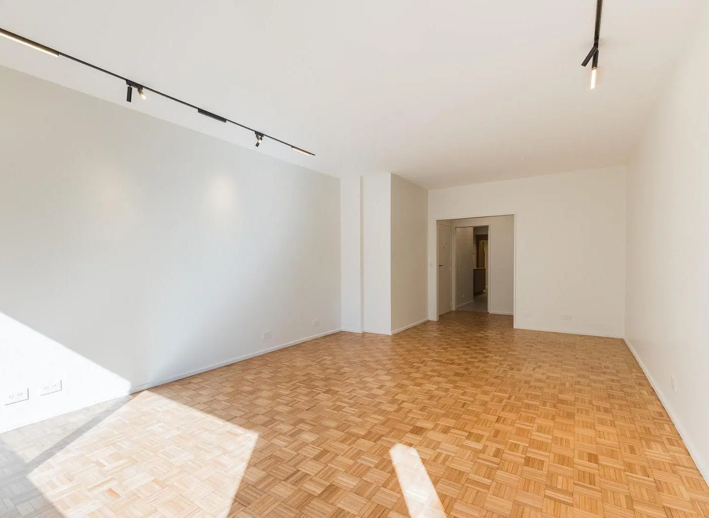 Departamento en Venta, 4 ambientes, 3 dormitorios, dependencia, cochera fija, en Recoleta 8