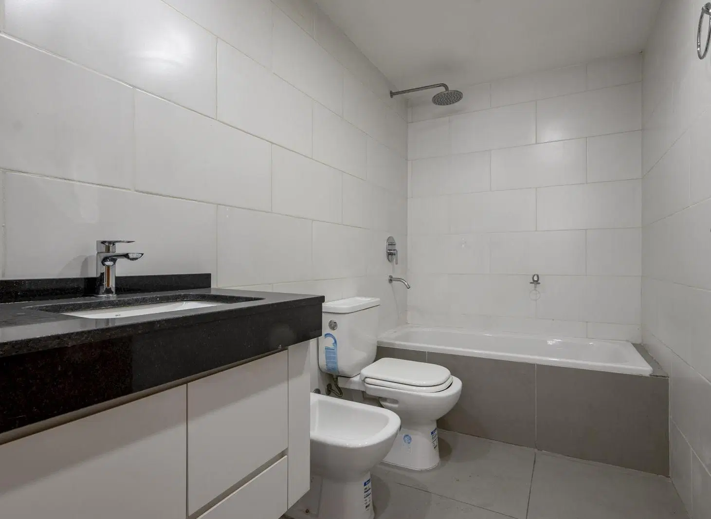 Departamento de 2 ambientes en edificio de 9 pisos, en Palermo, 40 m2, situado al frente con balcón. 5