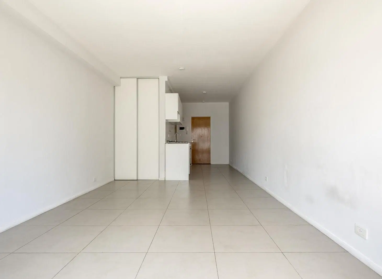 Departamento Monoambiente al frente con balcón en Palermo Botánico 5