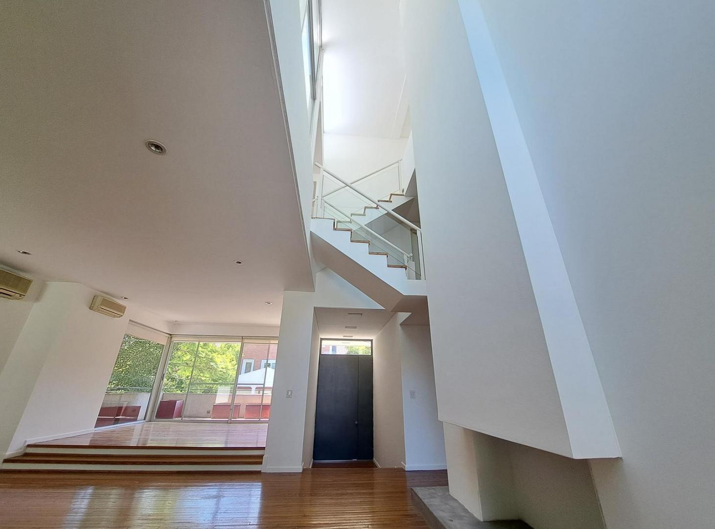 Foto de Alquiler Casa en La Horqueta Barrio Privado 4 dormitorios escritorio, imagen 5