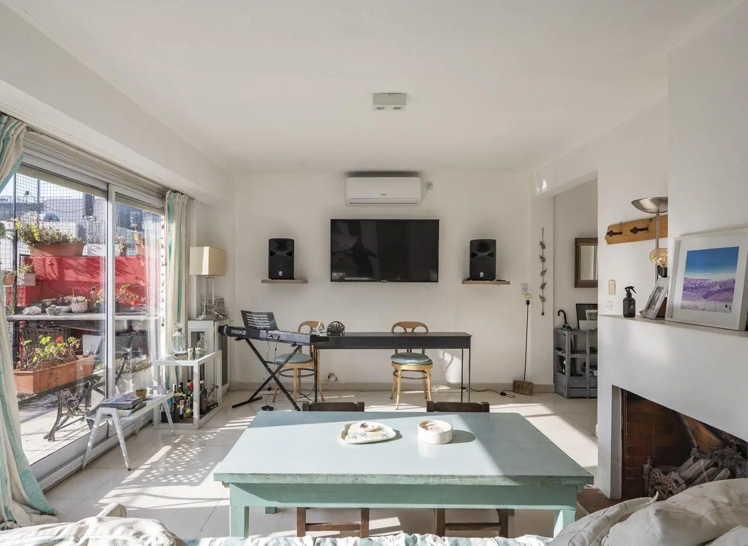 Venta departamento de 4 ambientes con terraza, a metros de Plaza Vicente López -Recoleta 2