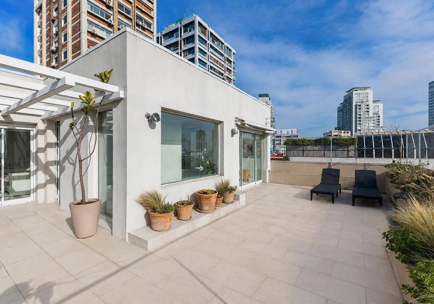 VENTA ESPECTACULAR DUPLEX 3 AMBIENTES CON TERRAZA EN PALERMO VISTA AL RIO 2