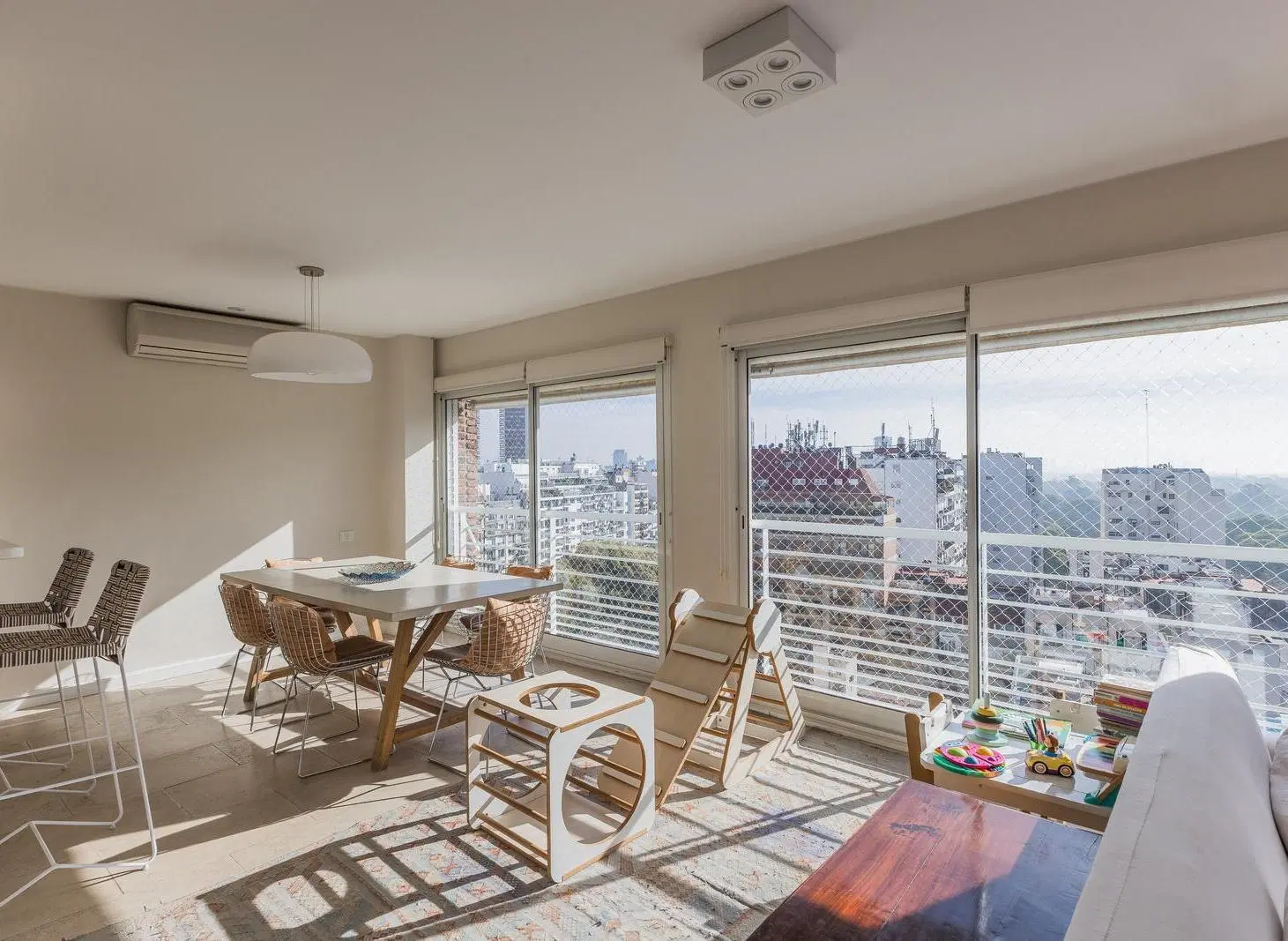 VENTA ESPECTACULAR DUPLEX 3 AMBIENTES CON TERRAZA EN PALERMO VISTA AL RIO 3
