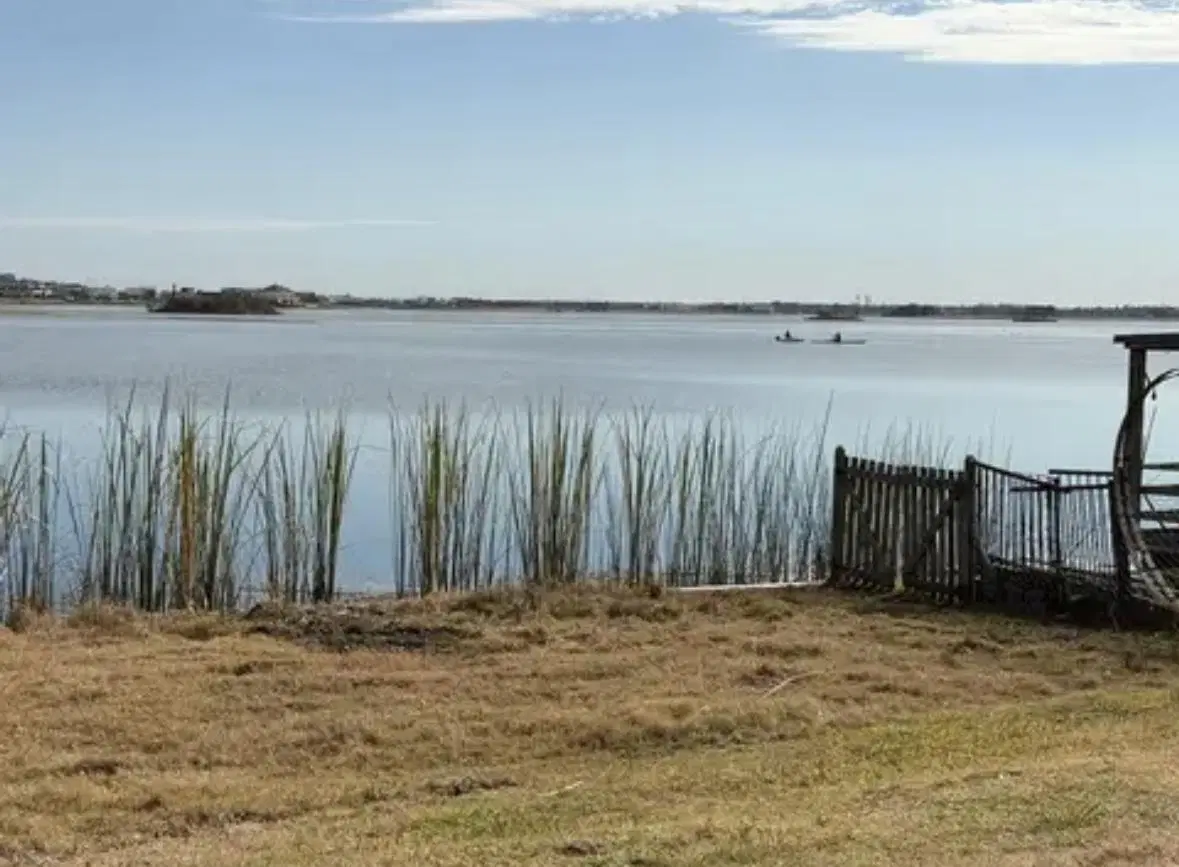 Venta Lote al agua en Barrio Muelles, Puertos del Lago, Escobar 3