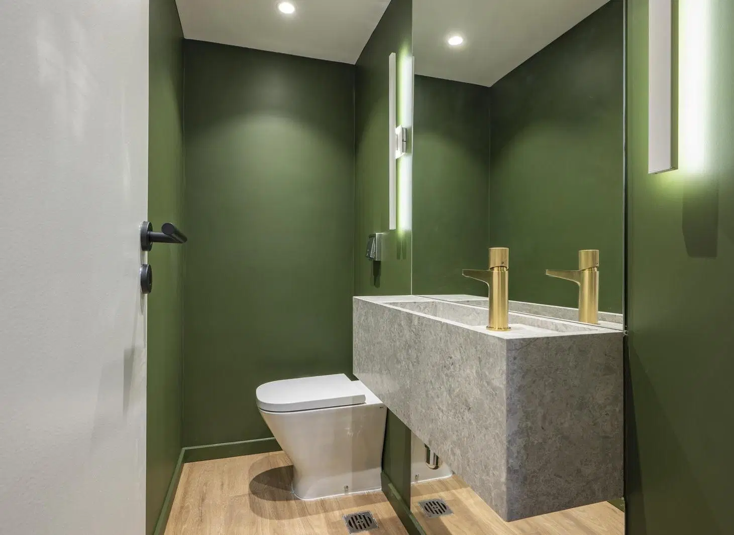 Venta Departamento reciclado a nuevo, 3 dormitorios, dependencia, cochera - Recoleta 4