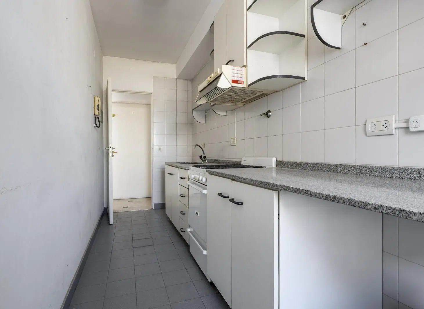 Venta Departamento 3 ambientes con cochera en Avellaneda Apto Crédito 4