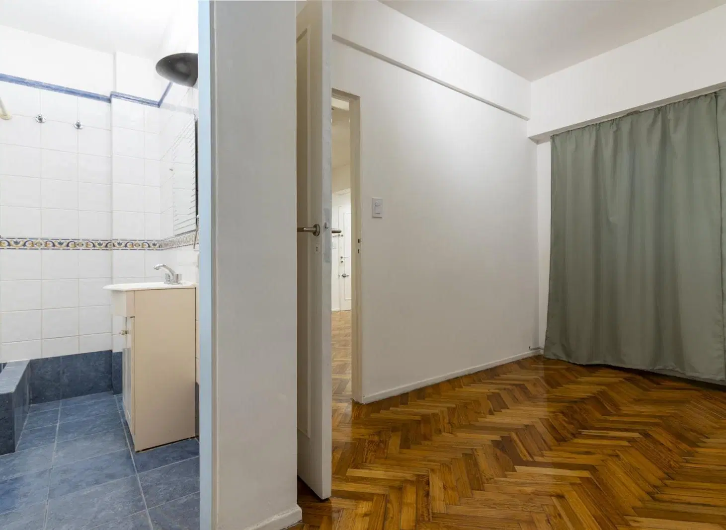 Alquiler - Departamento en Recoleta de 2 Ambientes a metros de Av. Las Heras y Callao 4
