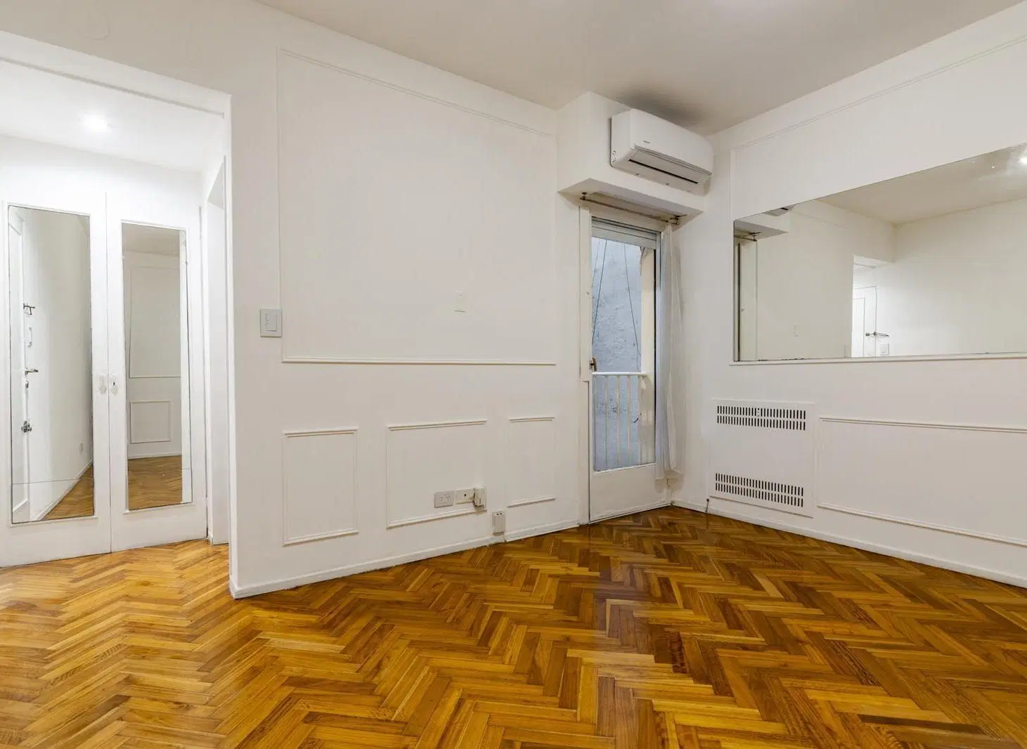 Alquiler - Departamento en Recoleta de 2 Ambientes a metros de Av. Las Heras y Callao 8
