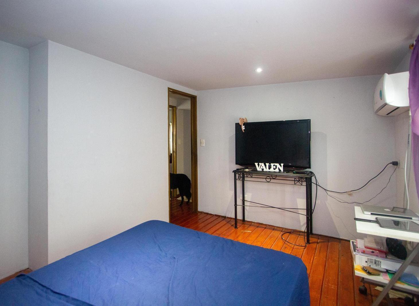 Foto de Venta PH, 3 Plantas, 7 dormitorios, terraza y quincho en San Telmo, imagen 4
