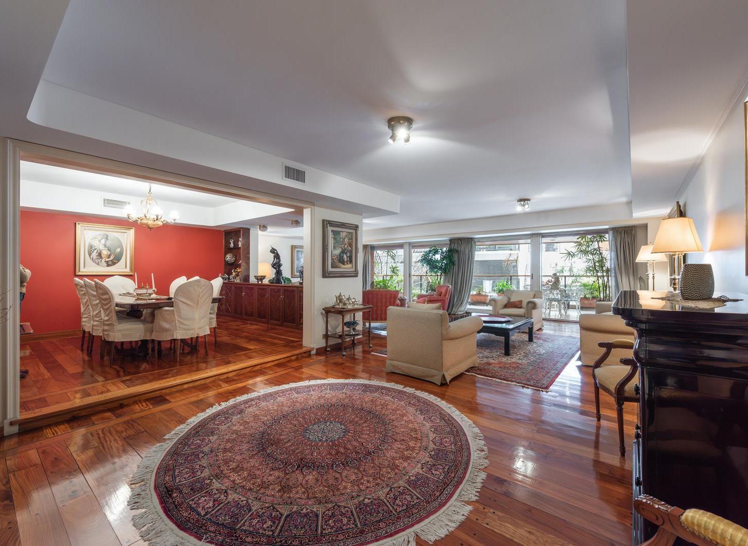 Foto de Venta Piso 262 mts en Recoleta, 4 dormitorios, 2 cocheras, balcón aterrazado., imagen 3