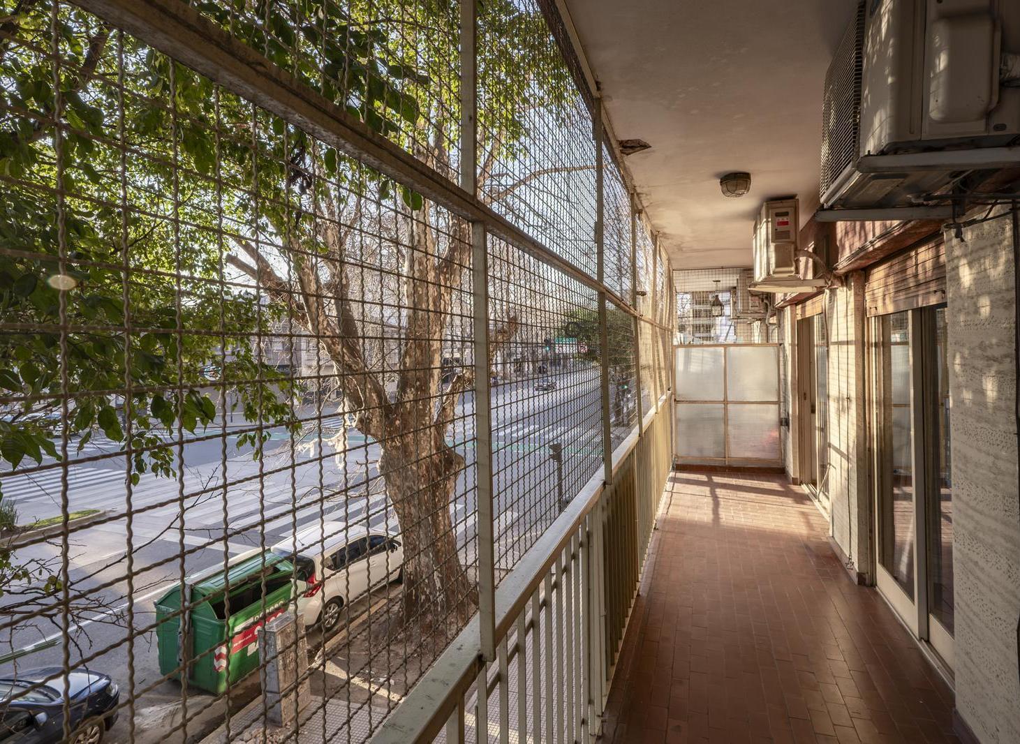 Foto de Venta Departamento en Villa Crespo, 4 ambientes con dependencia, patio, imagen 4