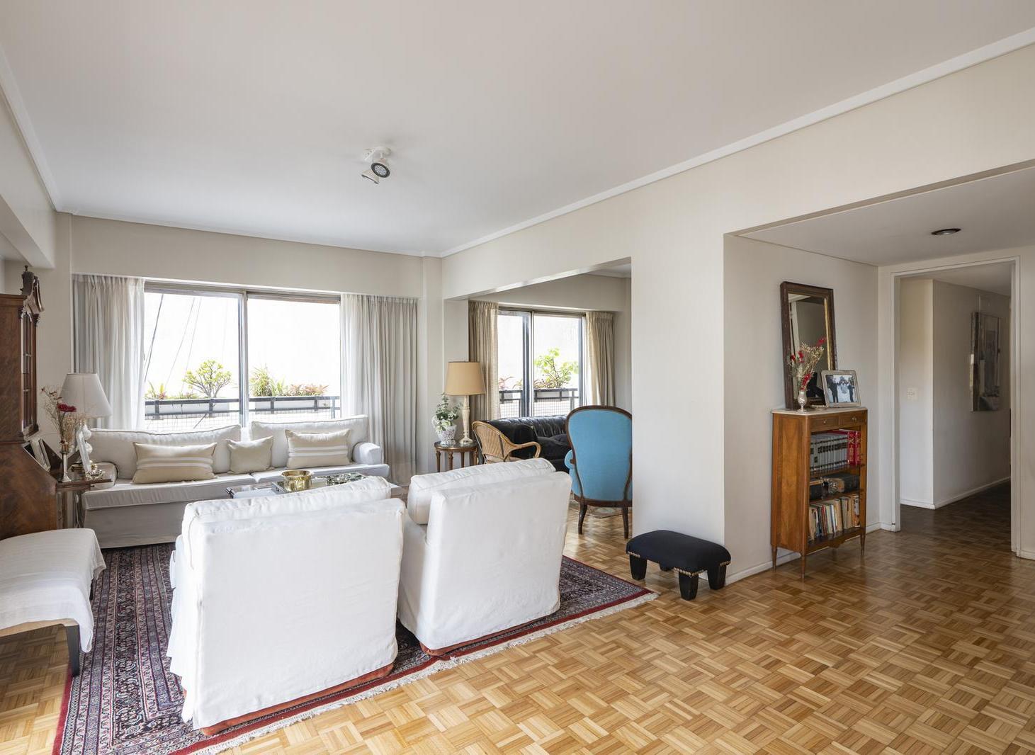 Foto de Venta Departamento 4 ambientes, 3 dormitorios con balcón, cochera y, imagen 5